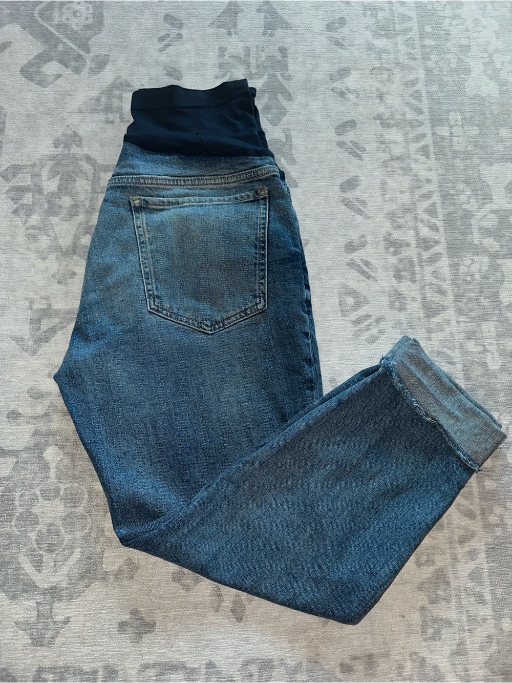 Old Navy Dark Blue Maternity Cropped Denim Jeans